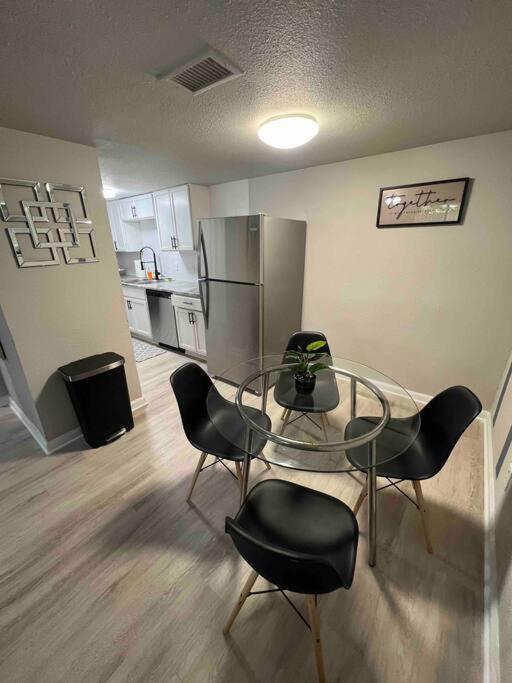 Downtown Boho Gem Luxe 1bed Apartment *