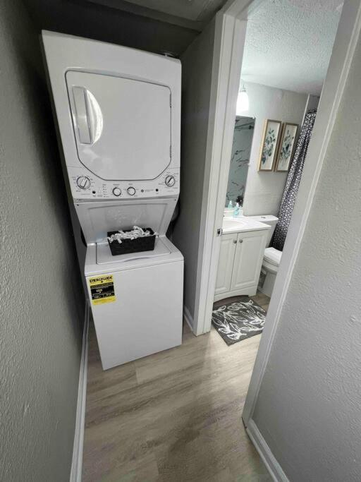 Apartment Downtown Boho Gem Luxe 1bed